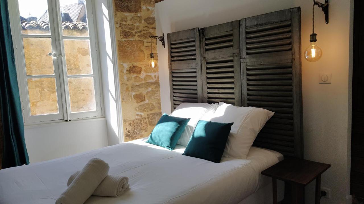 Les Appartements De Bacchus Sarlat-La-Caneda Exterior photo